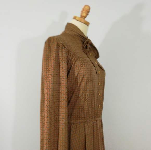 VINTAGE High Neck Tie Up Button Midi Long Dress - Picture 10 of 16